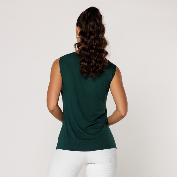 Regata Fitness Feminina Academia Viscolycra Verde Básica Lisa