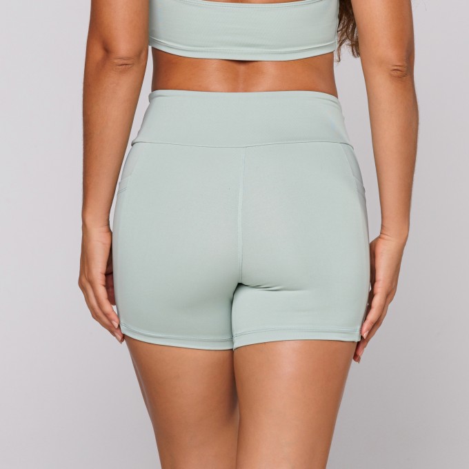 Short Poliamida Premium Feminino Com Bolso Aloe Verde Claro