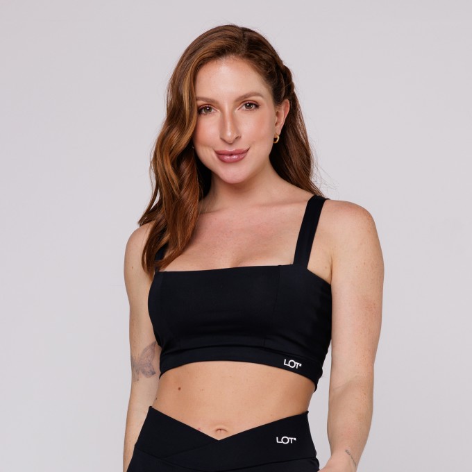 Top Academia Fitness Feminino Poliamida Preto Decote Quadrado