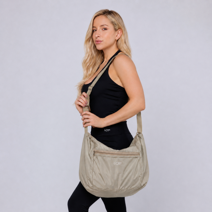 Bolsa Nylon Impermeável Academia Feminina Areia