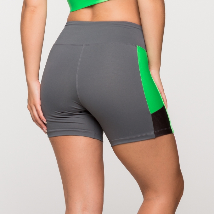 Short Fitness Poliamida Cinza com Detalhe Verde e Chumbo Miami